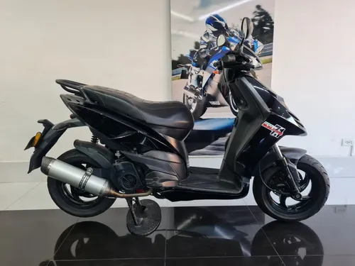 Piaggio 1000cc best sale