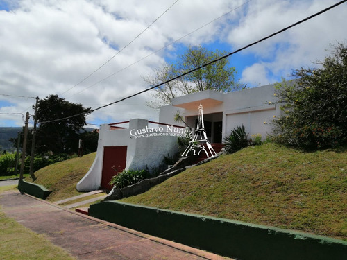 Propiedad A Los Pies Del Cerro San Antonio- Ref: 3428