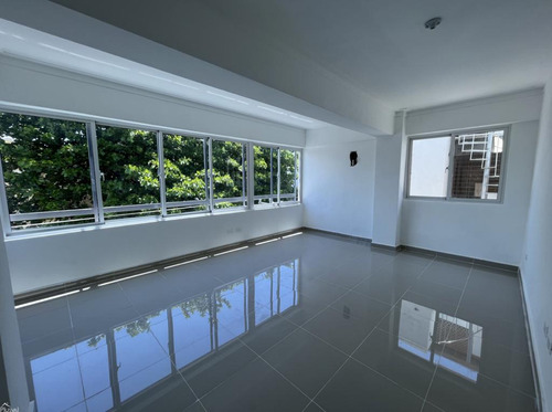 Vendo Penthouse Nuevo A Estrenar 3hab/181mt2 En Urb Tropical