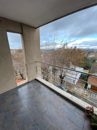 Imagen 10 de 11 de Hermoso Y Amplio Departamento 2 Amb