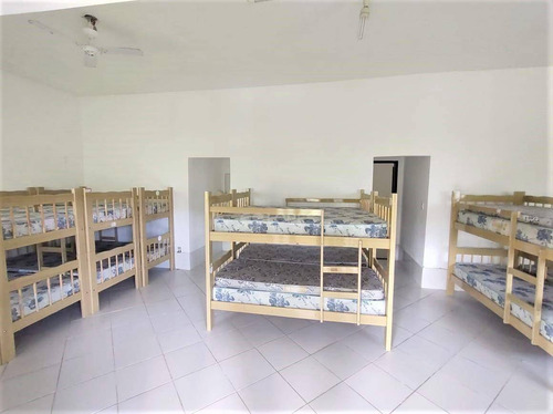 Imagem 13 de 21 de Sítio Com 6 Quartos 4000 M² Por R$ 650.000 - Ipiiba - São Gonçalo/rj - Si0009