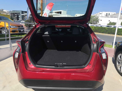 Toyota Prius 2018