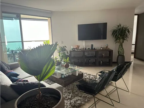 Apartamento Con La Mejor Ubicación Y Vista Para Arrender
