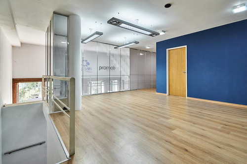 Venta Oficina 6 Ambientes - Microcentro