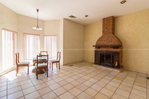 Imagen 11 de 28 de Casas En Venta Zona San Francisco Chihuahua