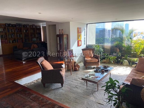 Yb Se Vende Precioso Apartamento En La Florida #24-742