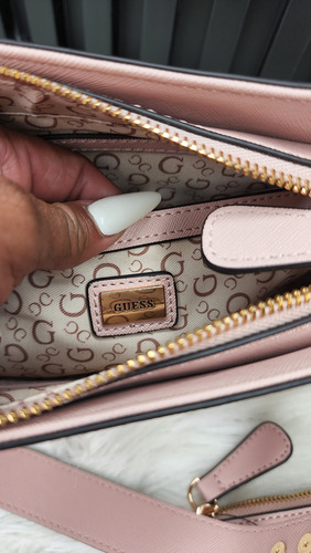 Bolsa Guess Sg892616 Nueva 100 % Original Con Etiqueta Rosa Palo Estampado Oro Rosa Palo