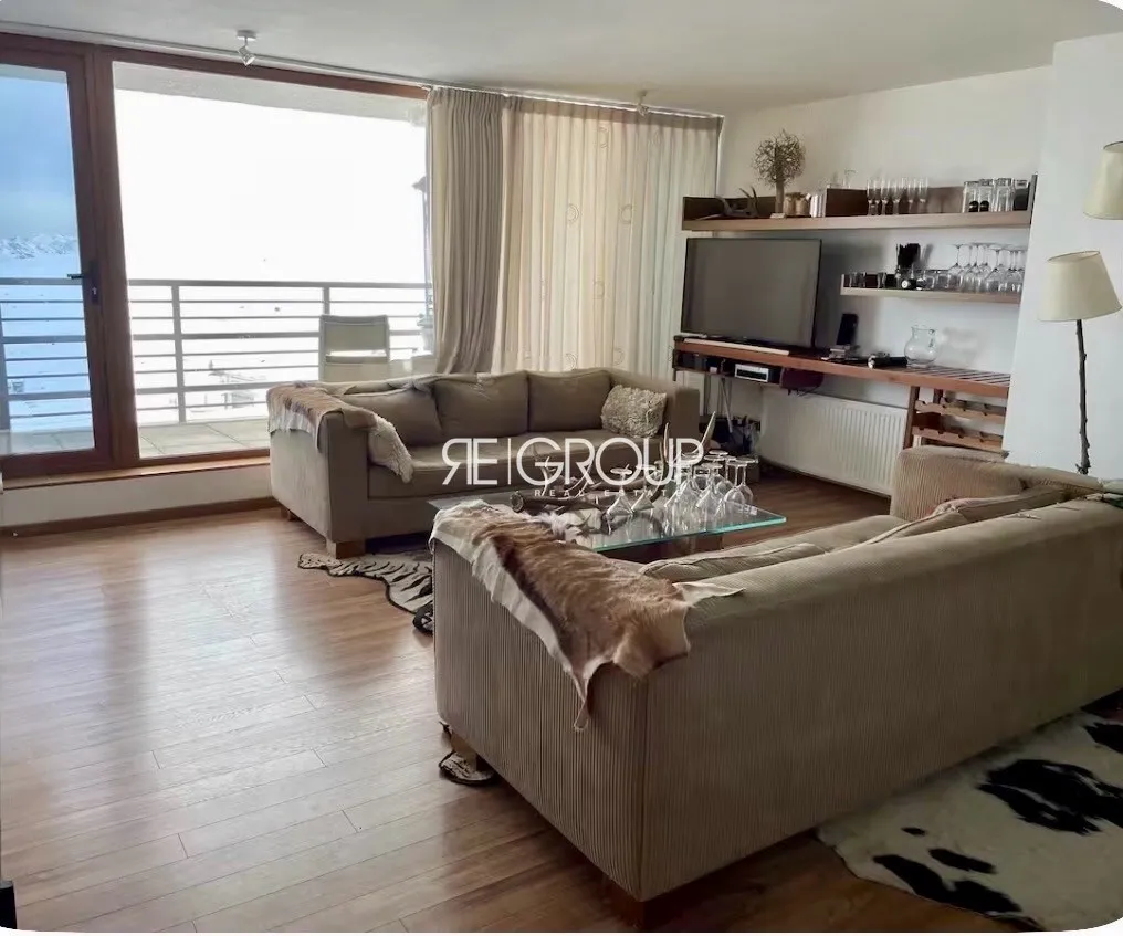 Imagen 2 de 10 de Lindo Departamento En Venta De 4 Dorm Ski In/out En La Parva
