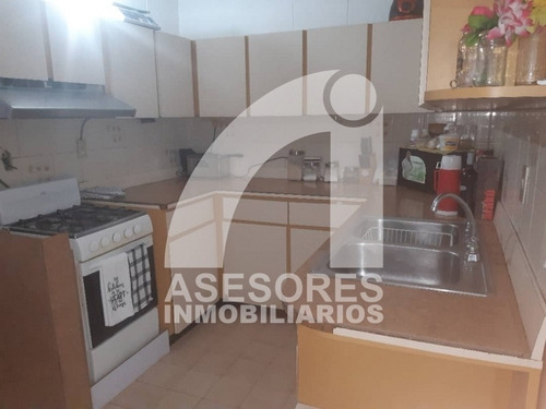 Imagen 8 de 11 de Casa En Venta En Judibana. Buena Inversión