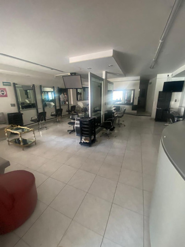 Excelente Local Equipado En Renta 130 M2. Tecamachalco.