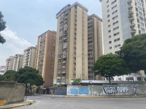 Amplio Apartamento Venta Lomas Del Avila. Caracas. Ar.  Mls # 24-1493