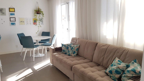 Apartamento Em Humaitá Com 2 Dormitórios - Ot7997
