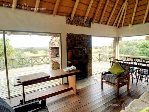 Imagen 4 de 30 de Chacra Con Piscina En Venta - Punta Ballena