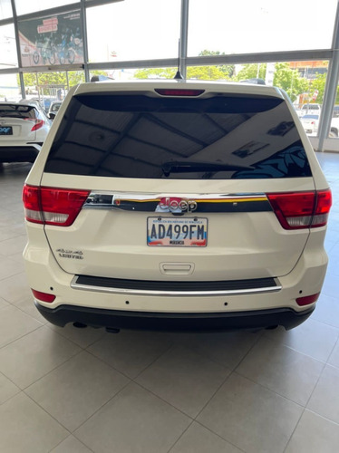Imagen 3 de 15 de Jeep Grand Cherokee
