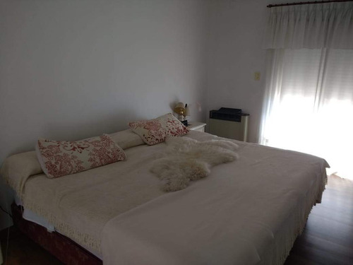 Imagen 6 de 9 de Vendo Casa 4 Dormitorios Escritorio Pileta La Estanzuela