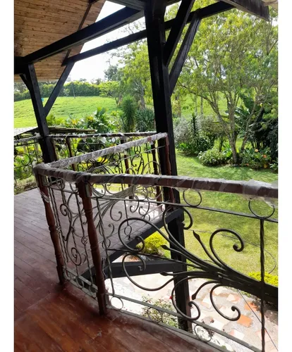 Venta Finca Sector La Pola - 7 Cuadras