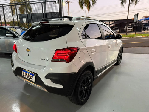 Chevrolet Onix 1.4 MPFI ACTIV 8V FLEX 4P AUTOMÁTICO