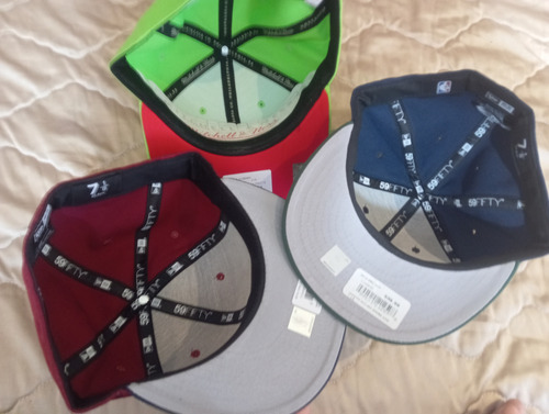 Lote 2 Gorras New Era 7 1/8 Verde Limón 7 1/8 Lisa