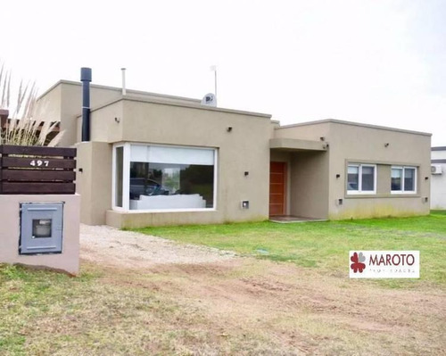 Imagen 1 de 5 de Costa Esmeralda - Casa En Venta En Barrio Residencial 1