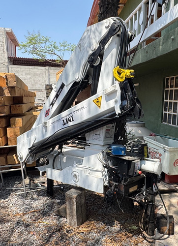 Grúa Articulada 3.5 Ton Imt Tipo Hiab