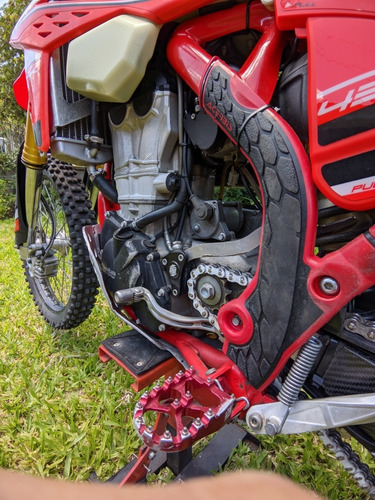 Imagen 10 de 18 de Beta 430 Rr