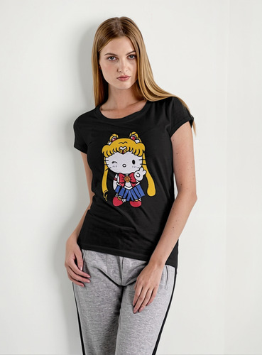 Polera Mujer Diseño Sailor Moon Hello Kitty Todas Las Tallas