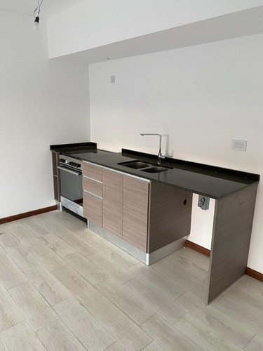 Imagen 6 de 12 de Departamento 2 Ambientes Con Balcon En Sotavento Canning