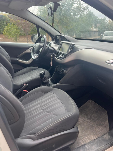 Peugeot 208 1.6 Allure