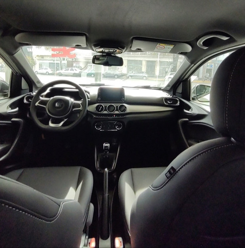 Imagen 11 de 15 de Fiat Cronos Precision 1.8 16v At (*mb*)