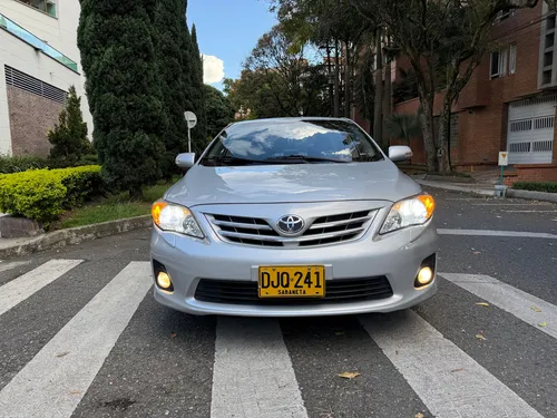 Toyota Corolla 1.8 Xei Automática