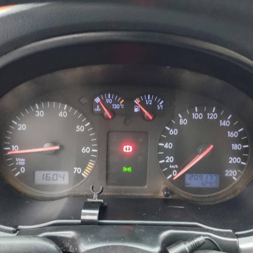 Imagem 10 de 10 de Saveiro 1.8 Mi