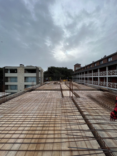 Imagen 20 de 29 de Venta De Departamento De 3 Ambientes Con B/ Terraza, Parrilla Y Cochera En Costa Del Este