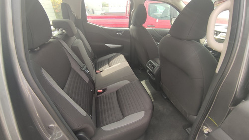 Imagen 13 de 15 de Nissan Frontier Le Tm
