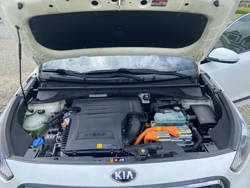 Kia Niro 1.6 Zenith 4X2