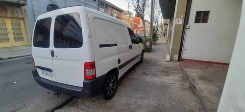Imagen 12 de 20 de Citroën Berlingo 2020 1.6 Vti 115 Business