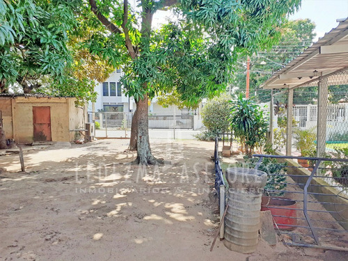 Imagen 9 de 12 de Ledezma Asesores Vende Terreno En Av Jesús Soto, Ciudad Bolívar - Venezuela.
