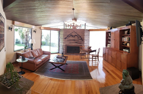 En Exclusiva!! Excelente Casa A La Venta De Un Solo Nivel !
