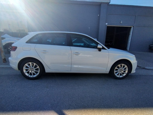 Audi A3 Sportback 1.4t L/13 2014