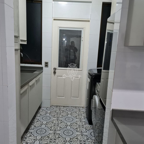 Casa Estilo Ingles En Venta De 7 Dorm. Las Brisas En Colina