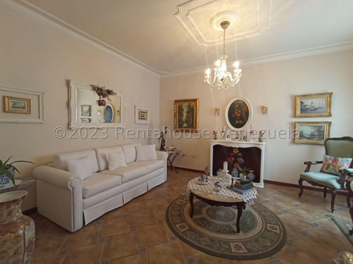 *jl/ Casa En Venta La Rosaleda Barquisimeto Lara, Venezuela/josé López/ # 25-12402 / 173 M²