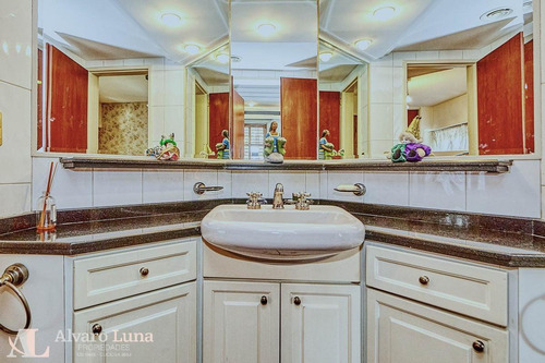Imagen 11 de 18 de Vicente López Venta Casa De 6 Ambientes Con Jardín Y Piscina