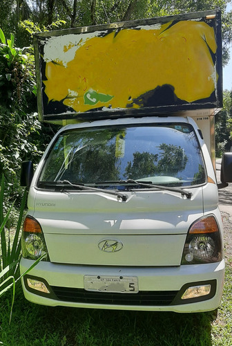 Hyundai HR 2.5 Hd Cab. Curta S/ Carroceria Tci 2p