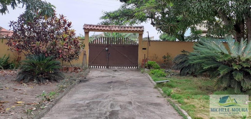 Imagem 2 de 15 de Casa 4 Dormitórios Ou + Para Venda Em Araruama, Fazendinha, 4 Dormitórios, 3 Vagas - 196_2-431990