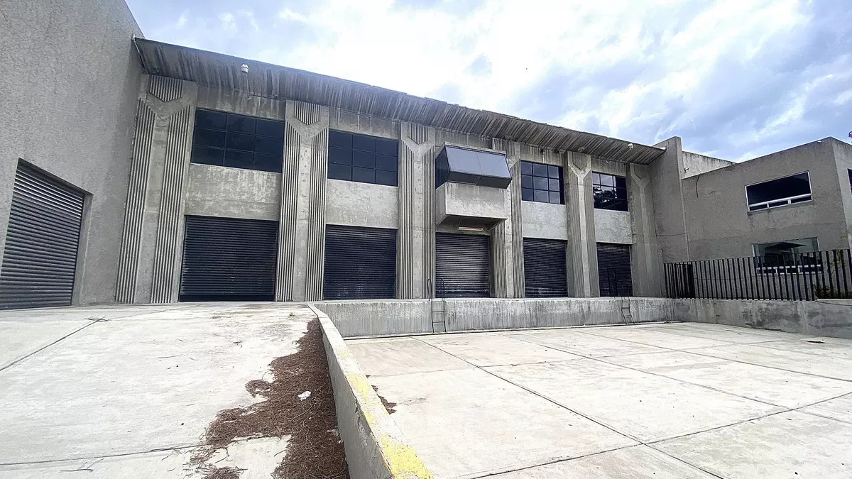 Nave Industrial Y Terreno En Venta Y Renta En Parque Industr