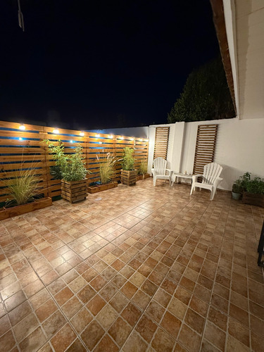 Venta- Casa 4 Ambientes - Barrio San Carlos