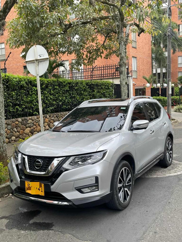 Nissan X-Trail 2.5 Exclusive | TuCarro