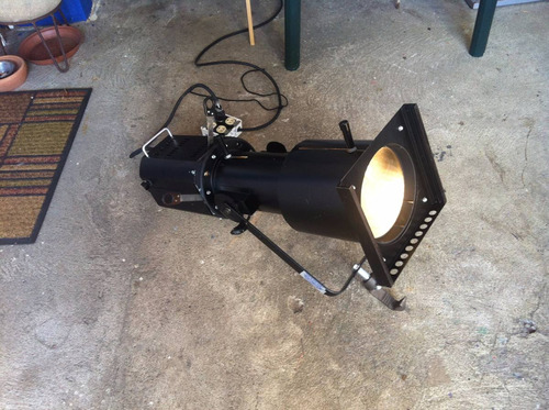 Reflector Leko Elipsoidal De 1000 Watts Poco Uso