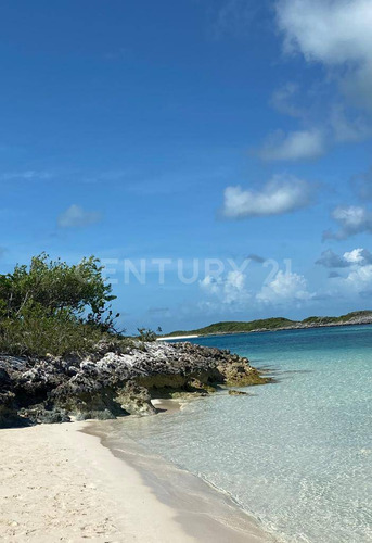 Hermoso Terreno  De 1362 Metros A 100 Metros Del Mar, Bahia De Banderas Nayarit.