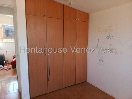 Apartamento En Venta En El Arado - Nva Casarapa Gg