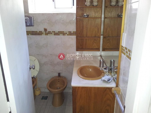 Casa En Zona Lugano- Ref: 5085